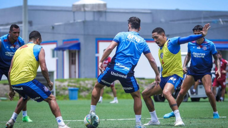 Bahia define time com Gilberto titular para enfrentar o Cruzeiro