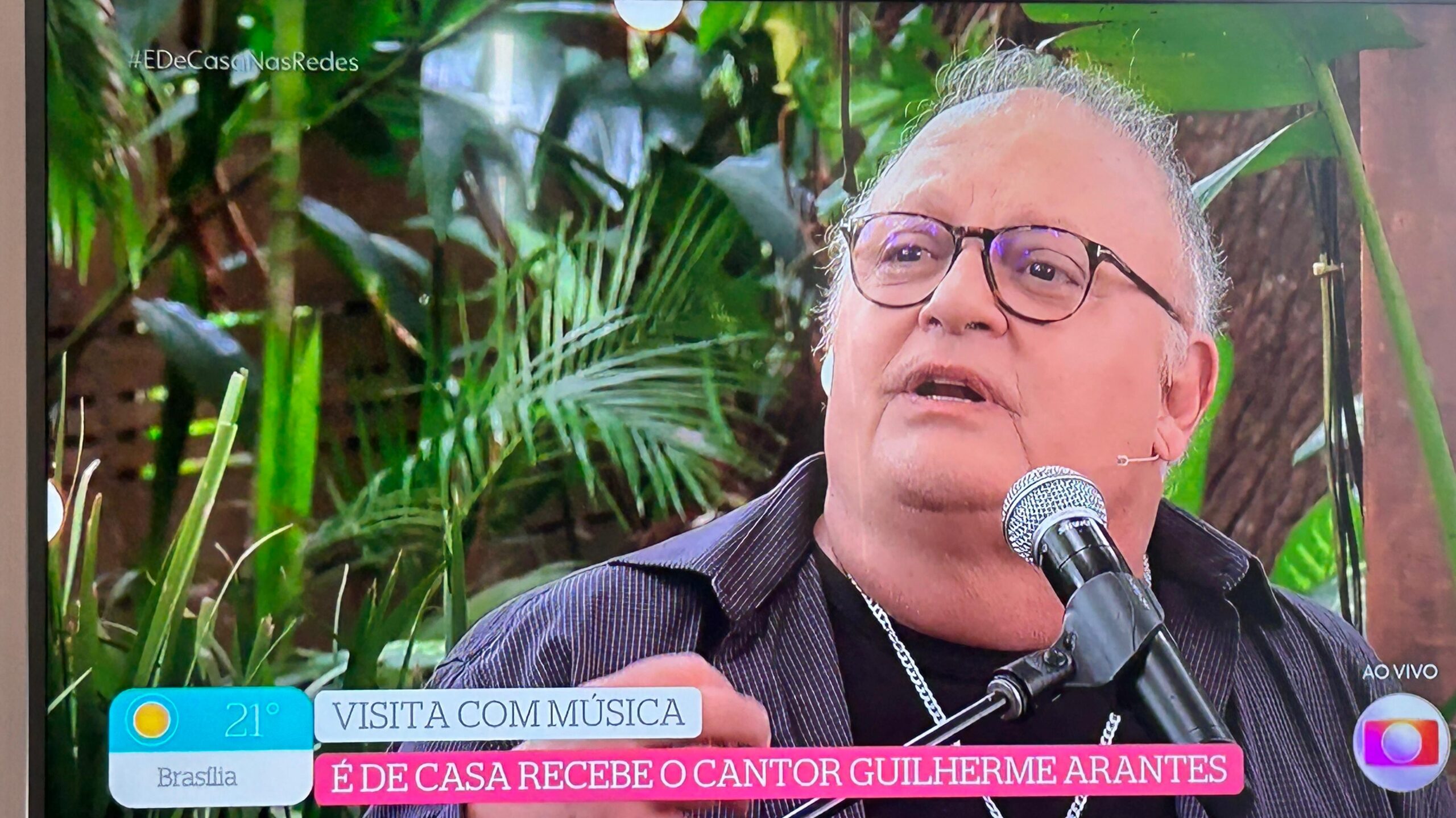 Guilherme Arantes emociona gerações na manhã do É de Casa