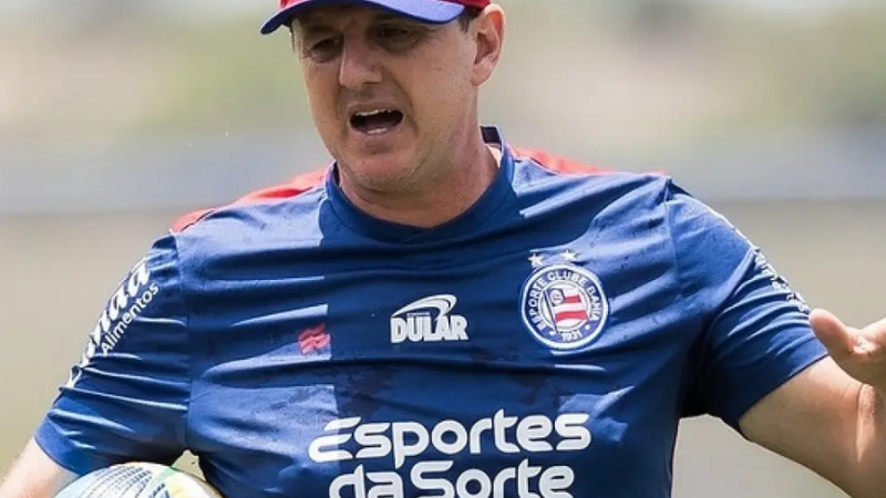 Bahia intensifica preparação para confronto decisivo contra o Athletico com retorno de Arias