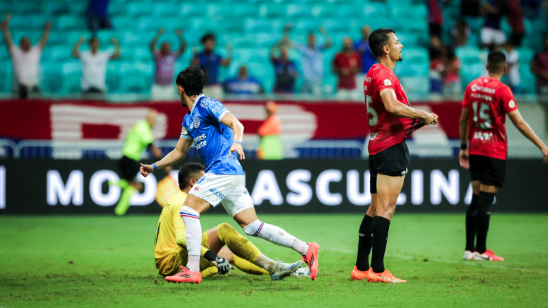 Bahia empata com Athletico-PR na Fonte Nova e mantém oitava posição no Brasileirão