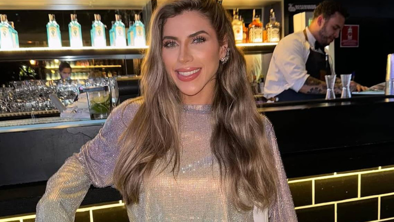 Musa da Gaviões da Fiel é desligada após vazamento de comentários racistas