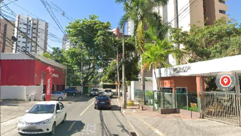 Elevador despenca do sexto andar e causa morte em condomínio no Horto Florestal, em Salvador