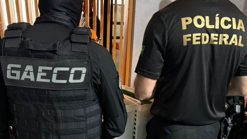 ‘Operação Patrocínio Indigno’ prende advogado e familiares envolvidos em esquema miliciano em Feira de Santana