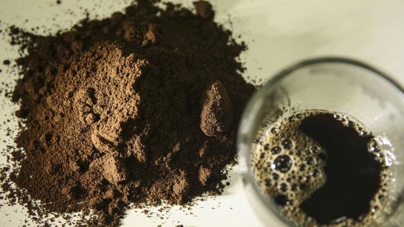 Café pode sofrer alta de até 40% até janeiro, alerta Faesp