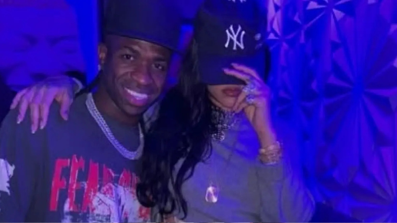 Vinícius Júnior se diverte com Rihanna em noite de festas nos Estados Unidos