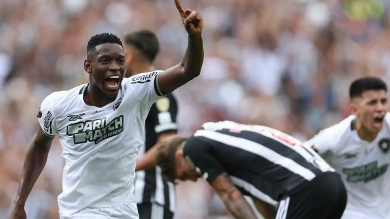Botafogo conquista sua primeira Libertadores ao vencer o Atlético-MG por 3 a 1