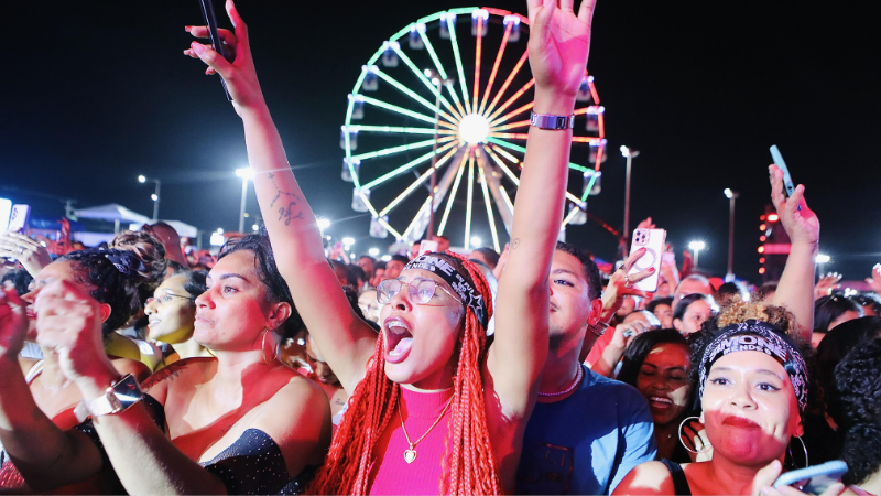 Léo Santana estreia na contagem regressiva para 2025 no Festival Virada Salvador