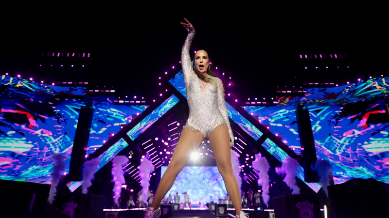 Ivete agita Festival Virada Salvador 2025 com novo hit e muita energia