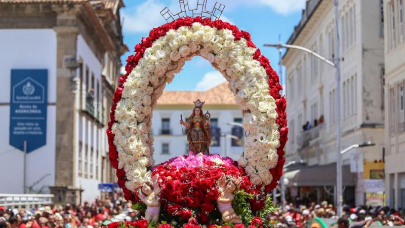 Alterações no trânsito para a Festa de Santa Bárbara no Centro Histórico