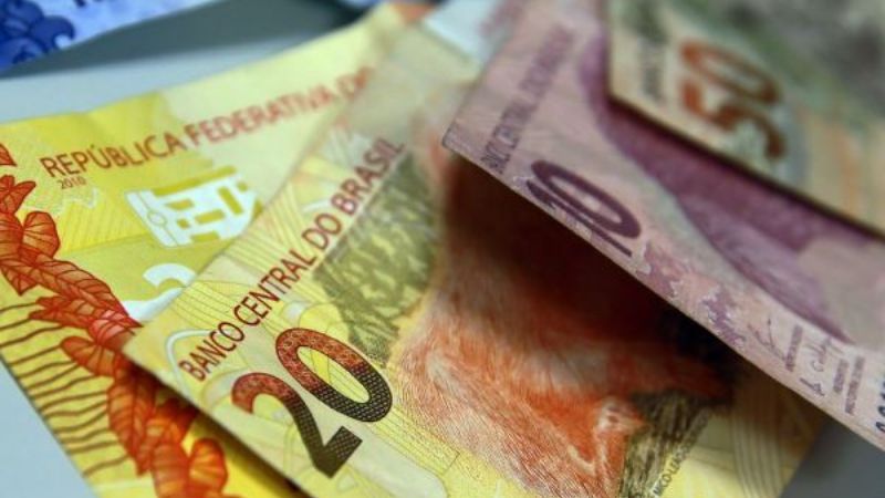 Arrecadação federal de novembro bate recorde e alcança R$ 209,2 bilhões, o maior valor para o mês em uma década