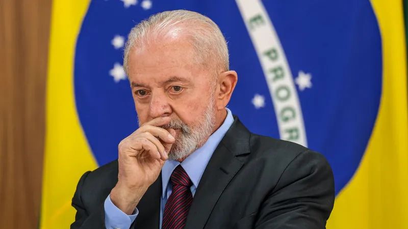 Lula critica fim da checagem de fatos da Meta e anuncia reunião para discutir mudanças