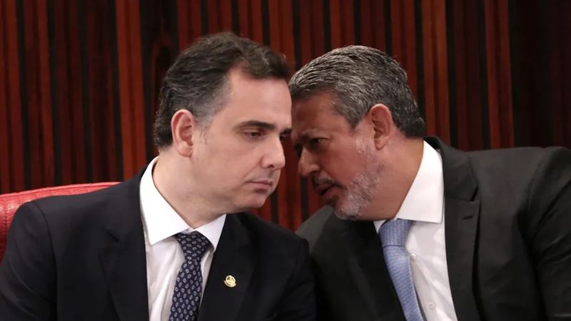 Dois anos após atos golpistas, Pacheco estará ausente das cerimônias; presença de Lira segue indefinida