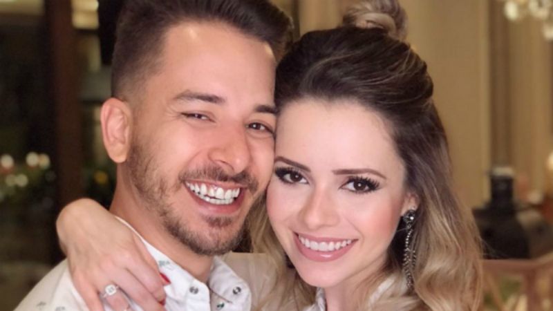 Júnior Lima comemora aniversário de Sandy com homenagem emocionante