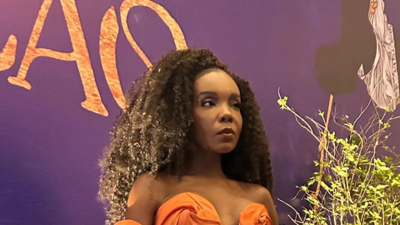 Thelma Assis fala sobre participação de famosas no Carnaval e defende respeito às escolas de samba