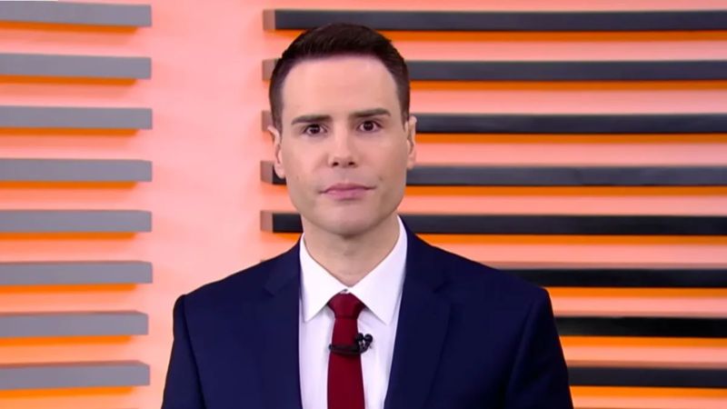 Luiz Bacci relembra mágoa da Record e explica demissão: ‘Antecipação’