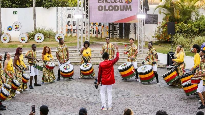 Filhos de Jorge e Araketu confirmam presença na benção do Olodum