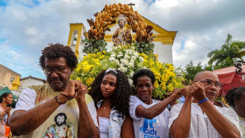 Festa de São Lázaro: Uma Celebração de Esperança que Une Católicos e Candomblé