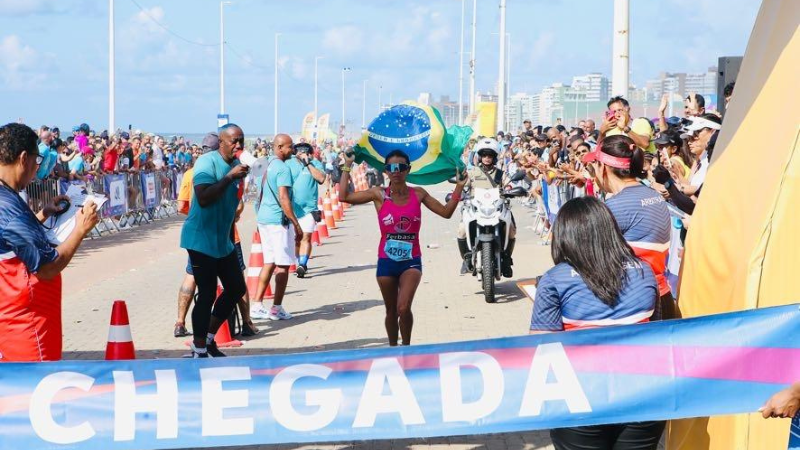 Corrida Sagrada reúne 1,5 mil atletas em Salvador nesta quinta-feira (16)