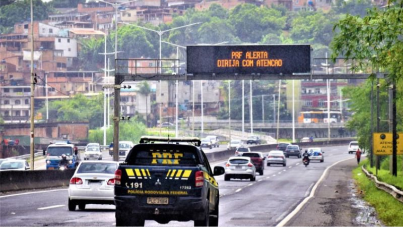Homem é preso na BR-324 com carro alugado envolvido em apropriação indébita
