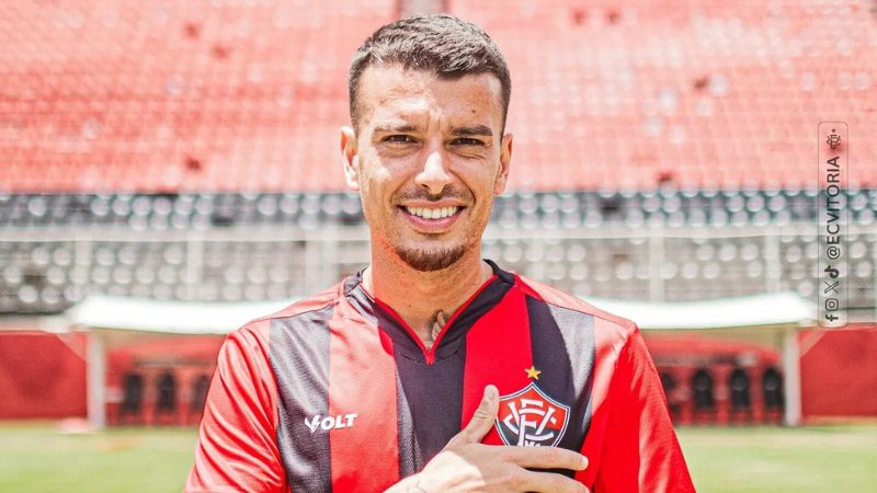 Vitória anuncia Bruno Xavier como novo reforço para 2025