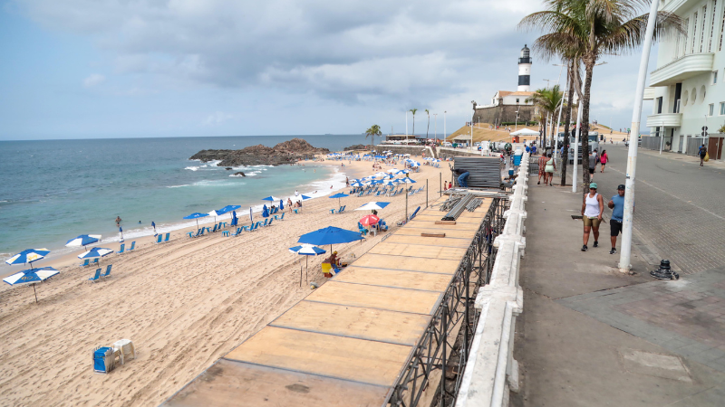 Carnval 2025: Prefeitura amplia passarela para ambulantes no circuito Barra/Ondina