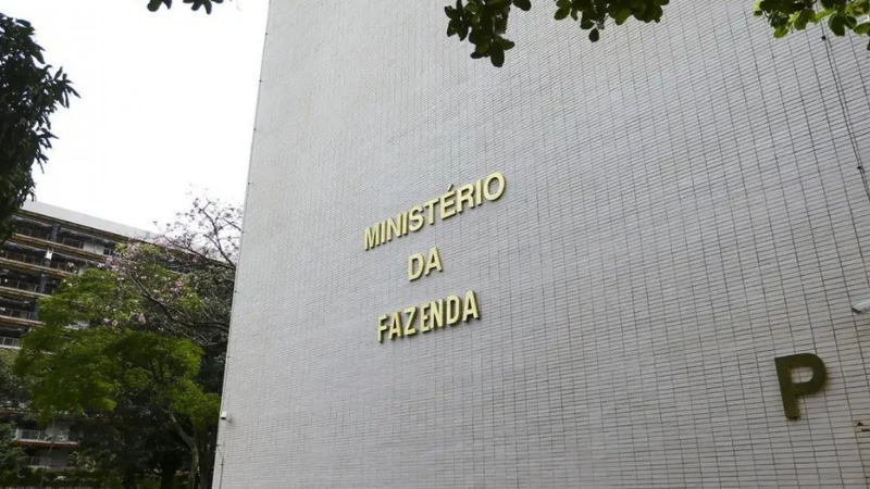 Receita Federal esclarece regras sobre Pix e desmente Boatos