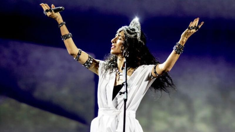 Marisa Monte é convidada especial de Carlinhos Brown no show ‘Axé 40 Brown’