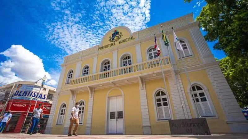 Ex-diretor de escola é condenado a mais de 10 anos de prisão na Bahia