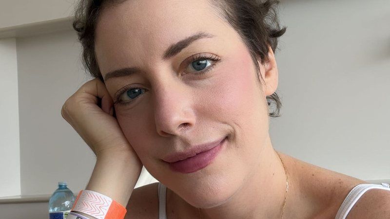 Fabiana Justus compartilha vídeo emocionante do crescimento capilar após tratamento contra Leucemia