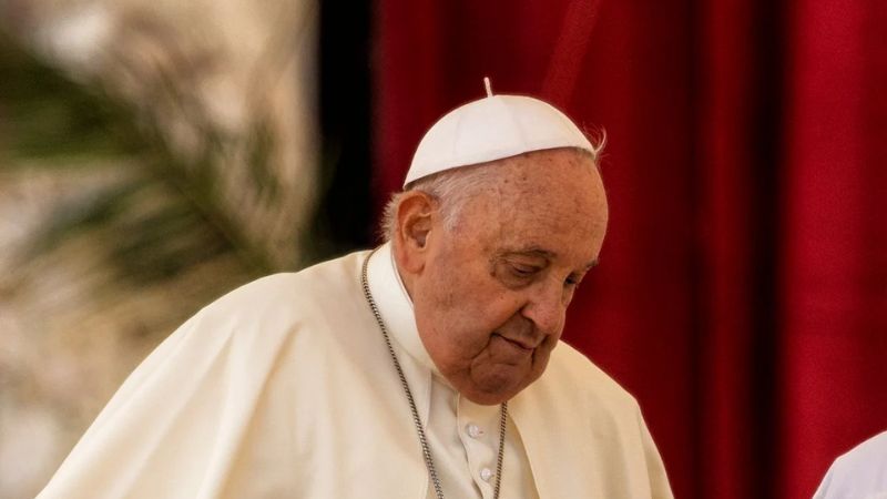 Infecção polimicrobiana: entenda o quadro de saúde do Papa Francisco