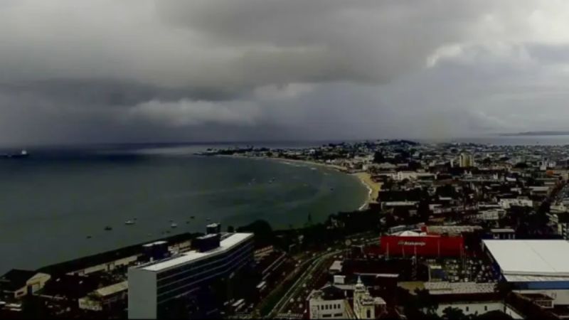 Inmet emite alerta de chuvas intensas para nove cidades da Bahia