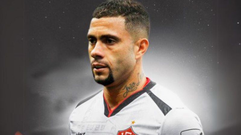 Wellington Rato ignora gol decisivo e revolta torcedores do Vitória na Copa do Brasil