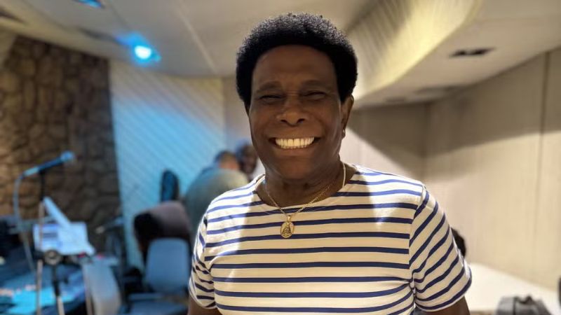 Após saída da Sapucaí, Neguinho da Beija-Flor descarta aposentadoria.