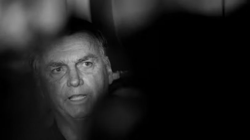 Bolsonaro deverá ser julgado antes das eleições de 2026