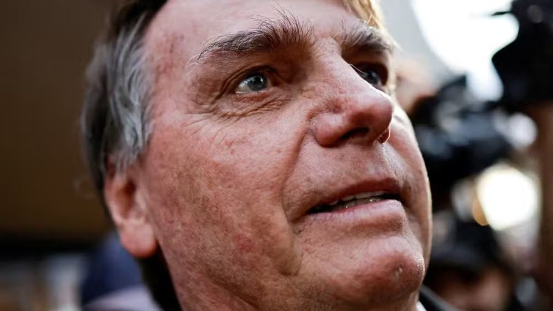 Bolsonaro se reúne com a oposição para discutir anistia