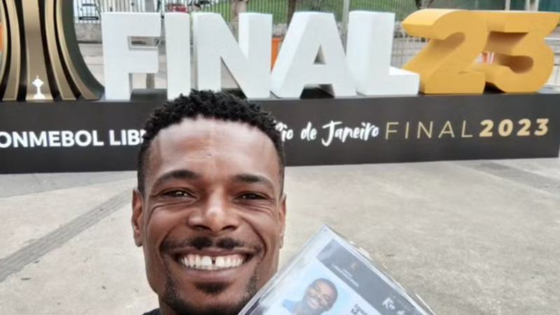 Estudante baleado por PM é acusado de assalto e família contesta versão