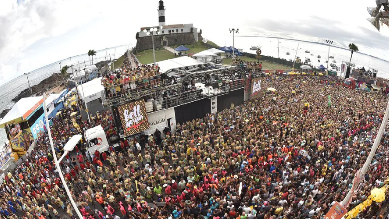Governador anuncia grandes atrações para o Carnaval da Bahia 2025