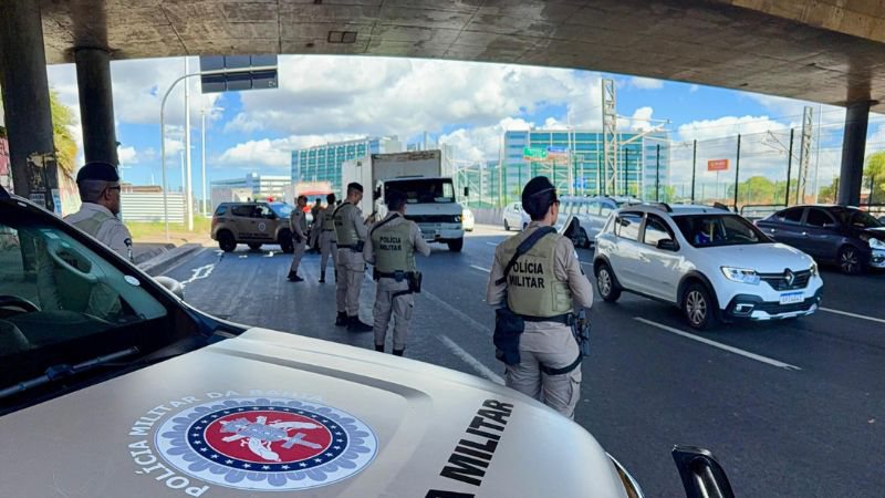 Operação Força Total prende 48 suspeitos e apreende 18 armas na Bahia