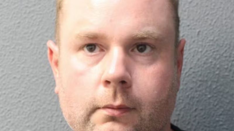 Caminhoneiro é condenado por remover camisinha sem consentimento da parceira e mentir sobre HIV