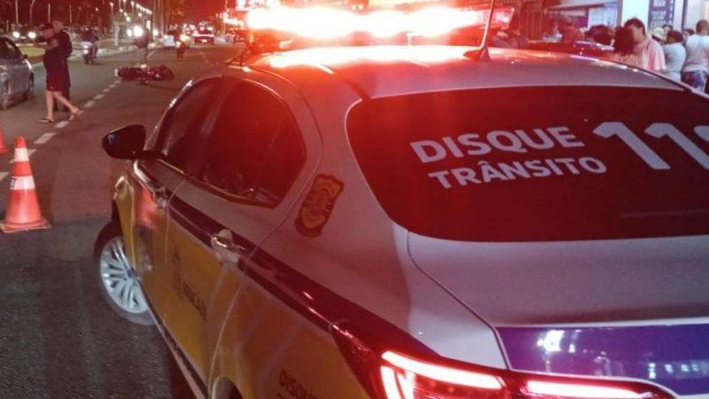 Criança morre atropelada ao correr para ver caranguejo na Orla de Aracaju