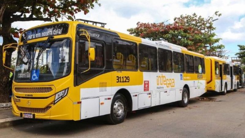 Após Operação Policial com 12 mortos, ônibus paralisam circulação em Fazenda Coutos