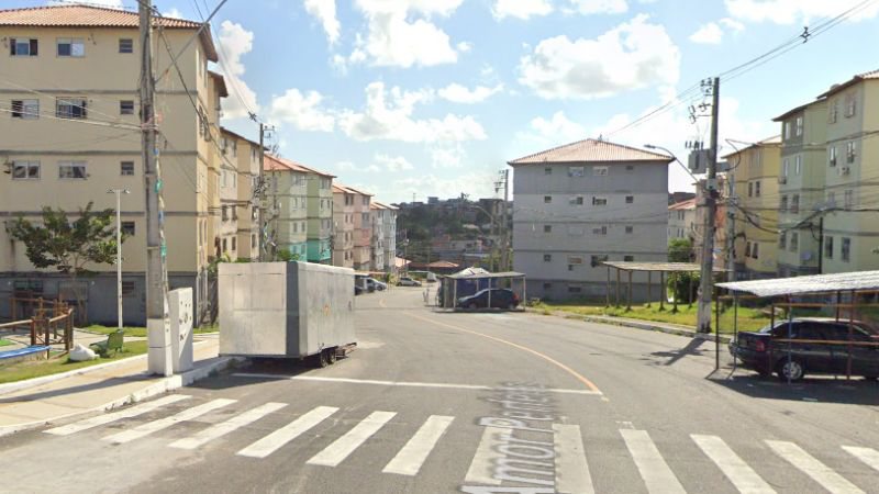 Jovem sofre queimaduras graves após ataque de ex-namorado em Salvador