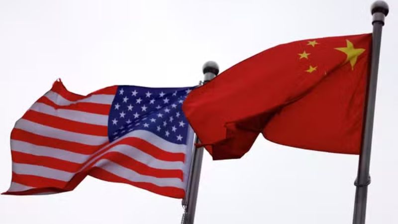 China suspende tarifas sobre alguns produtos dos EUA, mas nega negociações