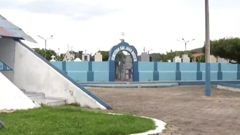 Criminosos invadem velório no Ceará e incendeiam corpo de rival