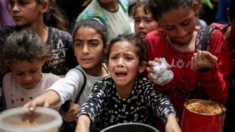 Fome em Gaza: bloqueio agrava crise humanitária