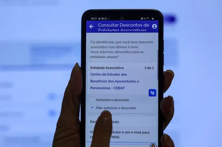 Mais de 1 milhão de aposentados já contestaram descontos indevidos no INSS e pediram reembolso
