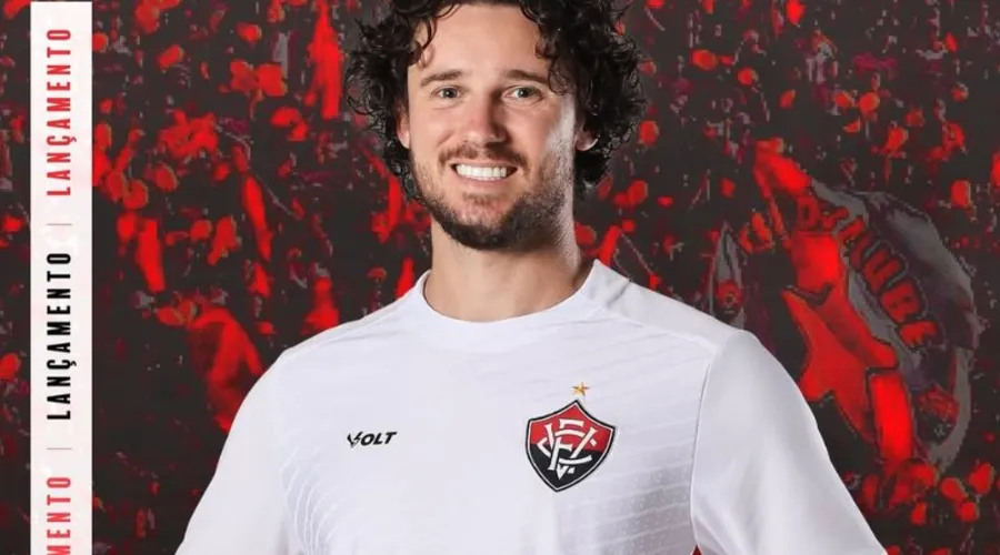 Leão da Barra lança nova camisa em comemoração aos 126 anos do clube