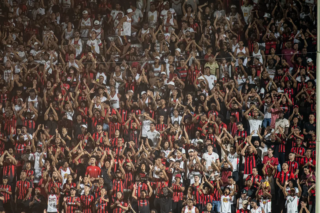 Vitória x Santos: onde assistir, prováveis escalações e arbitragem