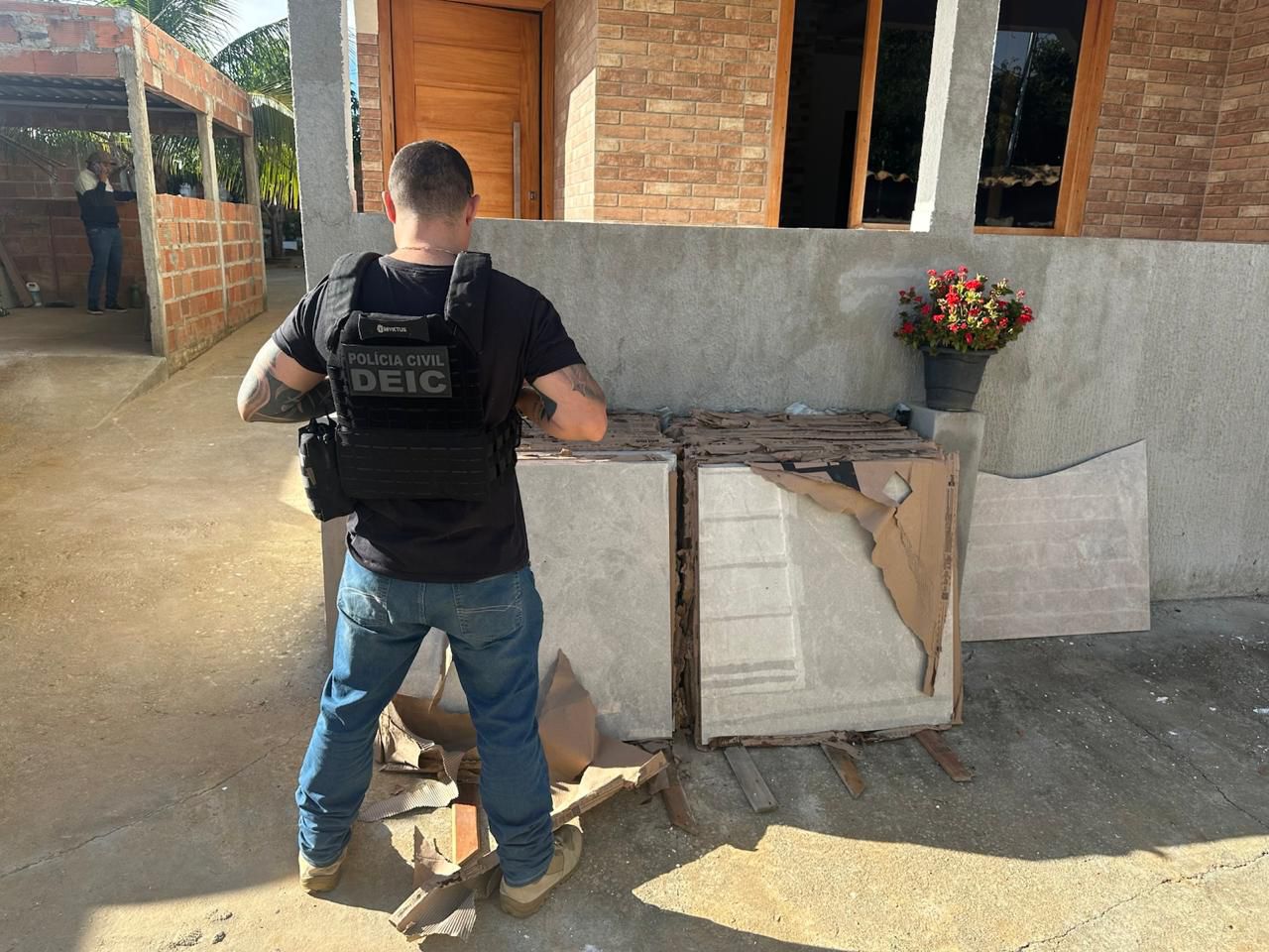 Polícia recupera R$ 50 mil em materiais de construção furtados por funcionário na Bahia
