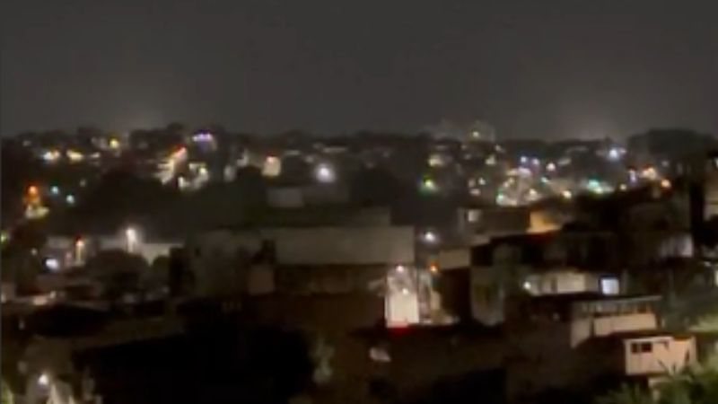 Facções criminosas promovem madrugada de tiroteios em bairros de Salvador